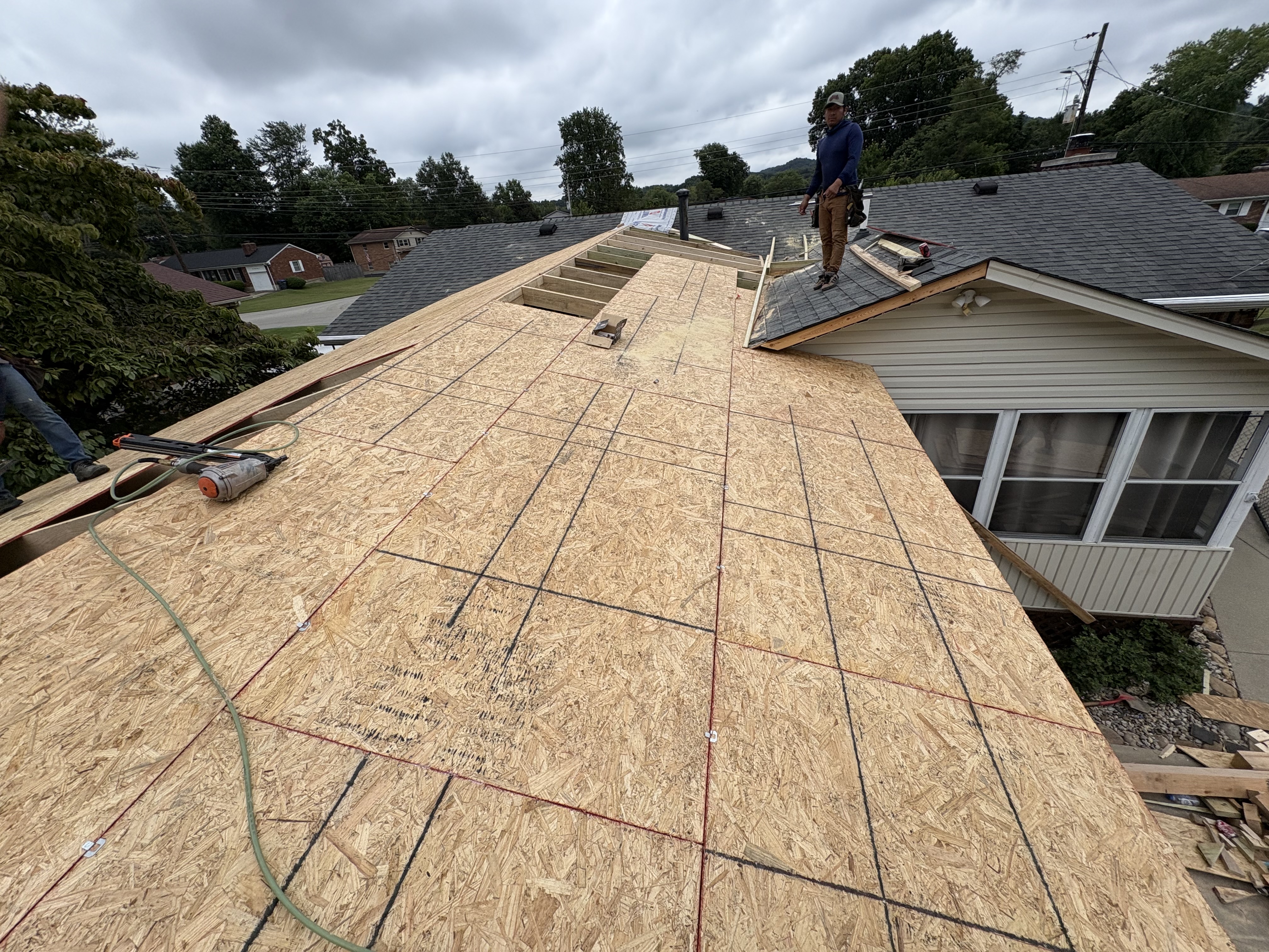 Roof Tied Into Existing Roof in Elizabethtown, KY by RenovateX LLC